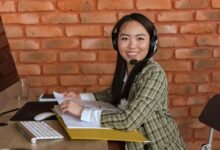 business assistance hotline number