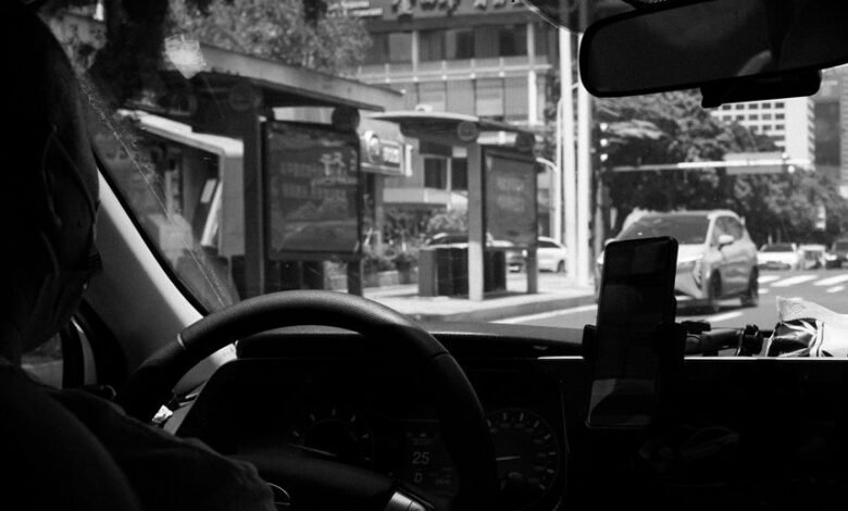 increase website traffic effectively